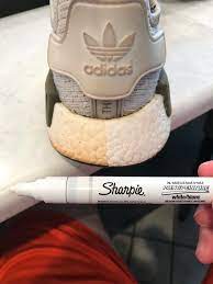 Cleaning the boost can be difficult, so i will show how to whiten the boost and clean th. Porter Ramasser Les Feuilles Attache Boost Cleaner Adidas Farine Occupe Surfant