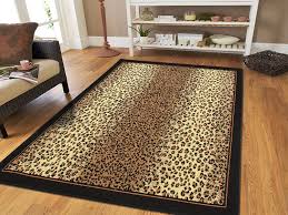 Black And Cream Area Rug 5x7 How To Become Healthier With The Use Of Small Rugs Yonohomedesign Com In 2020 Floor Area Rugs Leopard Rug Contemporary Rugs