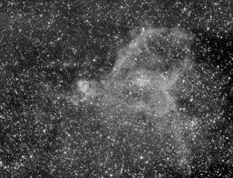 IC1805 - Heart Nebula - 20191223 - Neewer 85 mm at F2.5 - Ha 35 nm (  altazastro ) - AstroBin