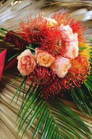 Cliquer sur la photo du bouquet de fleurs qui plaira à votre ami(e), vous arriverez alors à la page produit de ce bouquet. Mariage Au Theme Exotique Tropical Decoration Et Composition Florale