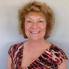 Rhonda Howe's Instagram, Twitter & Facebook