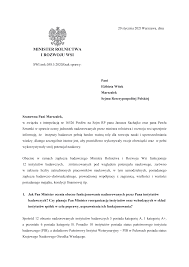 ➡️w jaki spoósb ma przekonać swoich 3 synów aby zostali w rolnictwie, skoro. 2