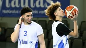 1 day ago · liangelo ball was the surprise standout for the charlotte hornets in the nba summer league on sunday, putting up 16 points in his debut. Nba Retweet On Twitter Liangelo Ball Is Expected To Sign With The Hornets For Summer League Per Rodboone