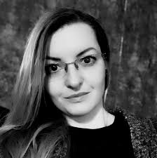 Si Na updated her profile picture.