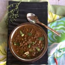 Lasooni Dal Palak Garlicky Lentils With Spinach Recipe With Images Whole Masoor Dal Recipe Dal Recipe Recipes