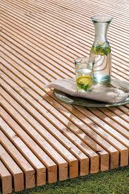 Pinutex Lariks Terrasvloer Folderactie 08 07 2017 T E M 30 07 2017 76 50 Euro Per Stuk Houten Terras Tuin Vlonder Tuinterras
