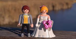 Bei www.tortenfiguren.at können sie auf wunsch ein außergewöhnliches brautpaar zum leben in unserem hochzeitsblog werden wir alle deine fragen rund um das thema hochzeit beanworten. 10 Verruckte Und Ausgefallene Hochzeitsideen Hochzeitskiste