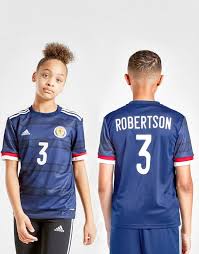 Neu kroatien fussball trikots 2020 2021 mit hose günstig kaufen set Adidas Scotland 2020 21 Robertson 3 Home Shirt Kinder Blau Jd Sports