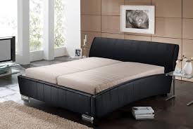 Der rahmen ist 8cm breiter und länger. Https Www Xn 100design Mbel 5pb Com Design Moebel Die Schoensten Boxspringbetten
