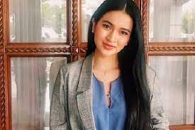 Zaman sekarang banyak yang menyebut dirinya artis dan bisa muncul di televisi karena sensasi. Berita Sensasi Artis Terbaru Berita Sensasi Artis Terkini Hari Ini Info Sensasi Artis Solopos Com