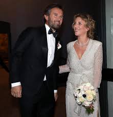 Classifica vip vestiti da sposa più brutti vestiti sposa star brutti vip sposa abiti classifica vip sposa ecco alcuni tra gli abiti da sposa vip più belli ed entrati nella storia. Abiti Da Sposa Delle Star Ecco Tutti Quelli Che Ci Hanno Fatto Sognare
