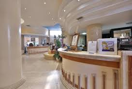 Port of porto san giorgio befinder sig minutter derfra. David Palace Hotel Porto San Giorgio Updated 2021 Prices