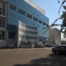 Stadionul dinamo is situated 2 km west of universitatea spiru haret. Universitatea Spiru Haret Home Facebook