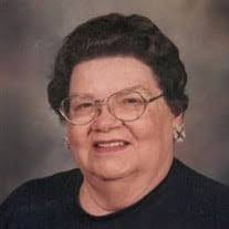 Diane Pelham's Instagram, Twitter & Facebook