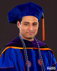 The bridge at Lake Alice. Congrats Eisha! 🐊🎓📸