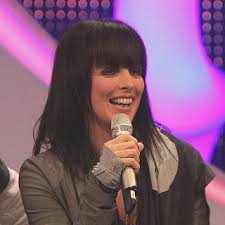 Dann singe ich ein lied für dich von neunundneunzig luftballons und dass sowas von sowas kommt. Today Is Their Birthday Musicians March 24 German Singer Nena 99 Luftballons 99 Red Balloons Is 53 Years Old Today Singer One Hit Wonder Music Star