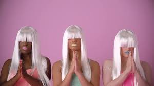 Meghan trainor, because you know i'm all about that bass 'bout that bass, no treble, i'm all 'bout that bass, 'bout that bass, no treble, i'm all 'bout that bass, 'bout that bass, no treble, i'm all 'bout that bass, 'bout that bass, yeah it's pretty clear, i ain't no size two, but i can shake it, shake it like i'm supposed to do, 'cause i got that boom boom that all the boys chase, all the. Image Gallery For Meghan Trainor All About That Bass Music Video Filmaffinity