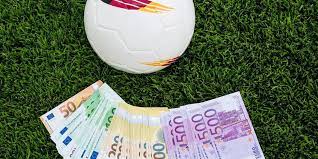 Maybe you would like to learn more about one of these? Football Qui Est Le Joueur Le Plus Cher Du Monde Le Point
