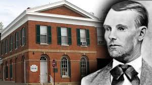 Falošná legenda: V banke ktorú pred 150 rokmi vylúpil, má dnes slávny  zločinec múzeum!