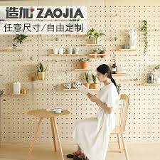 实木洞洞板木制隔板工厂定制北欧墙壁装饰墙上壁挂展示木质置物架 淘宝网 bows