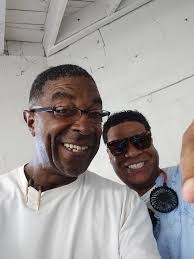 Carl Mabry's Instagram, Twitter & Facebook