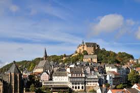 Jun 07, 2021 · frank göbel startete seine karriere bei der hessischen polizei im jahr 1983, im mittleren polizeivollzugsdienst. Marburg Hessen Tourismus