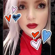 Jennifer Coolidge added a new photo.