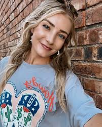 Had a blast spending my birthday week playing tourist 🤠💙🎡🐴🥳