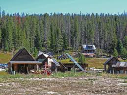 Sometimes, luxury means relaxing in the heart of idaho's bountiful nature, miles away from civilization, in complete comfort. Elevation Of Burgdorf Id Usa Topographic Map Altitude Map
