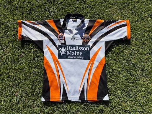 2003 Wests Tigers Away Jersey The 03/04 Tigers kits were a big thrust toward into the futuristic style that defined the mid to late 2000's. They were as the prototype for the