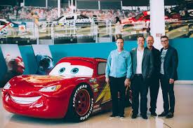 103,088 likes · 4,869 talking about this · 201,008 were here. Cars 3 Nascar Hall Of Fame Event Last Night The Geek S Blog Disneygeek Com