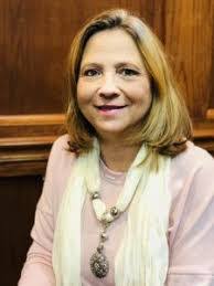 Wanda Searcy's Instagram, Twitter & Facebook