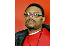 Larry Watford's Instagram, Twitter & Facebook