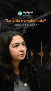 🗣️📖 Una conversación entre amigos que se siente como desahogo, como  intento de olvido, pero que deja claro el vértigo de vivir bajo amenaza  constante. , 🎉Hoy cumple años Fernanda Melchor, autora de ...