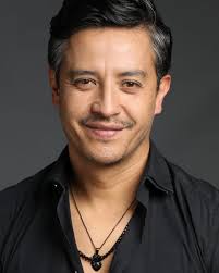 Edison Ruiz's Instagram, Twitter & Facebook