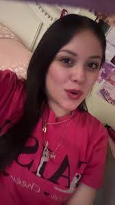 Roxanne Rivers's Instagram, Twitter & Facebook