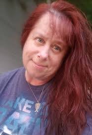 Donika Thomas's Instagram, Twitter & Facebook