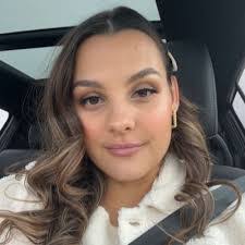 April Bruner's Instagram, Twitter & Facebook