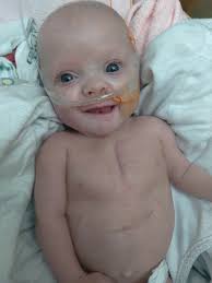 Baby's first shoebox! 🎁 At just 11 weeks old, Savannah helped pack her  very first shoebox gift. 𝐇𝐨𝐰 𝐨𝐥𝐝 𝐰𝐞𝐫𝐞 𝐲𝐨𝐮 𝐰𝐡𝐞𝐧 𝐲𝐨𝐮  𝒔𝒕𝒂𝒓𝒕𝒆𝒅 𝒑𝒂𝒄𝒌𝒊𝒏𝒈? We hope this shoebox collection season was