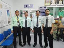 Diploma pembantu perubatan daripada kolej pembantu perubatan kementerian kesihatan malaysia yang diiktiraf oleh kerajaan atau kelayakan yang diiktiraf setaraf dengannya serta telah gred u41 [ gaji permulaan : Uniform Penolong Pegawai Perubatan Ppp Selangor Seminar Pen Pegawai Perubatan Perak Penolong Pegawai Perubatan Gred U41