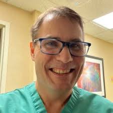 Lawrence Hurst's Instagram, Twitter & Facebook