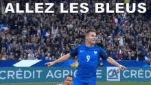 Voir plus d'idées sur le thème allez les bleus, joueurs de foot, équipe de france. Les Bleus Gifs Tenor