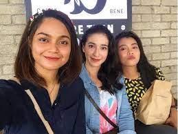 Menemukan gandingan amyra rosli dan fendy bakry. Elya Miera Pelakon Dilaila Di Drama Kan Kukejar Cinta Kamu Youtube