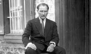 Mustafa kemal paşa) and often called mustafa kemal atatürk, was a turkish military commander of the ottoman army during world war i and the founding father of the. Milli Mucadele Nin 98 Yilinda Ataturk Anilari Sadece Iki Kere Agladigini Gordum