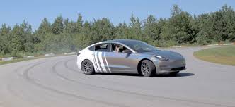Yes A Tesla Model 3 Can Drift Too Watch How It Does The Thing Tesla Model Tesla Tesla Roadster