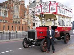 Alle Grossen Me And B2737 London General Omnibus Company B Type Bus 1914 The Battle Bus Flickr Fotosharing In 2021 Transport Pictures Old Cars Cool Pictures