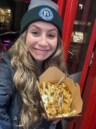 Wow don't know why I never tried hemlock's poutine! 🔥 but I guess it has  to do with their burgers being soooooo good! 🤤 but man I think I found my  new