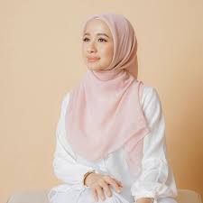 See more of laudya cynthia bella on facebook. Sstt Ternyata Ini Rahasia Hijab Laudya Cynthia Bella Selalu Rapi