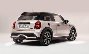 Cars reviews mini mini cooper 2022 hatchback compact cars electric cars future cars spy shots. 2022 Mini Cooper Lineup Benefits From Sharper Looks More Features