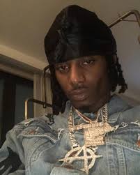 Adam Augustyn (@adam_augustyn_)